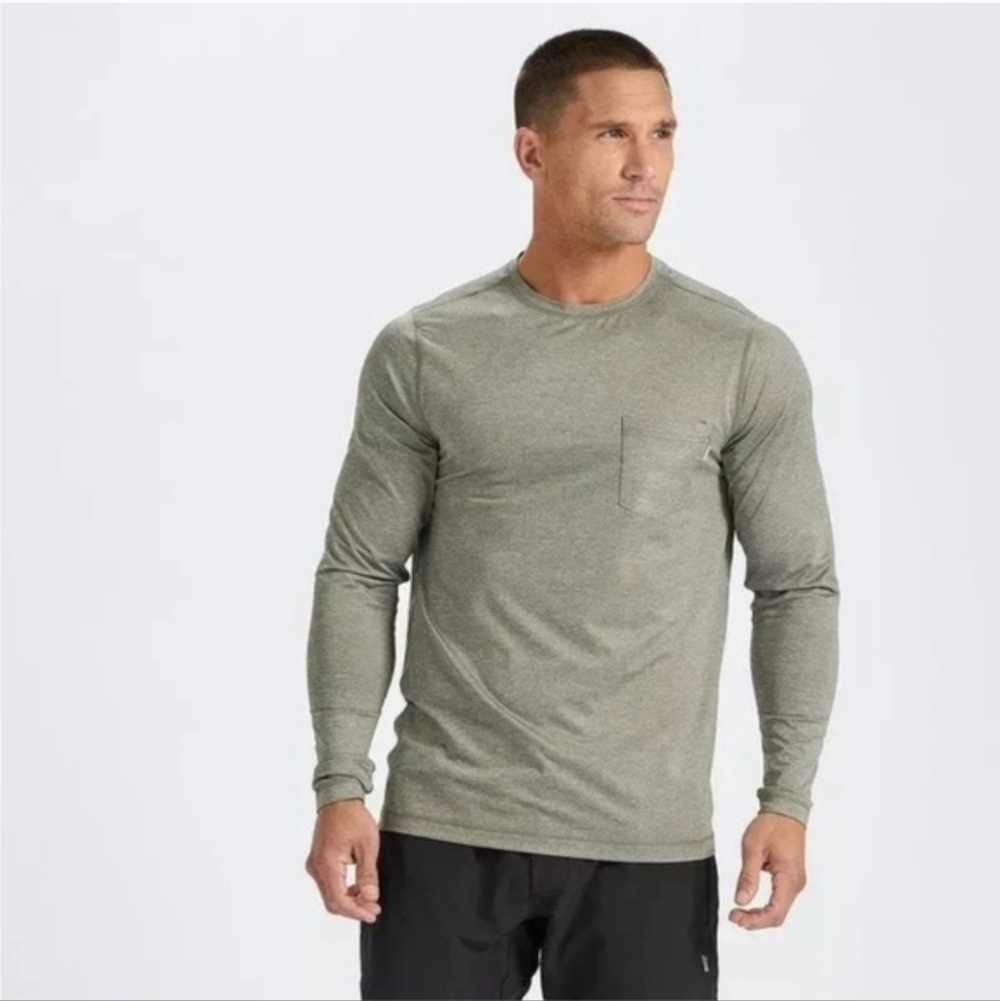Vuori Men's Tradewind Performance Long Sleeve Shirt Top Green Gray Small